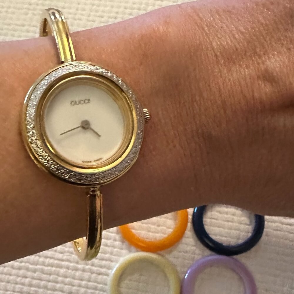 In Original Box Gucci 1980’s Interchangeable Bezel Gold Bracelet Watch